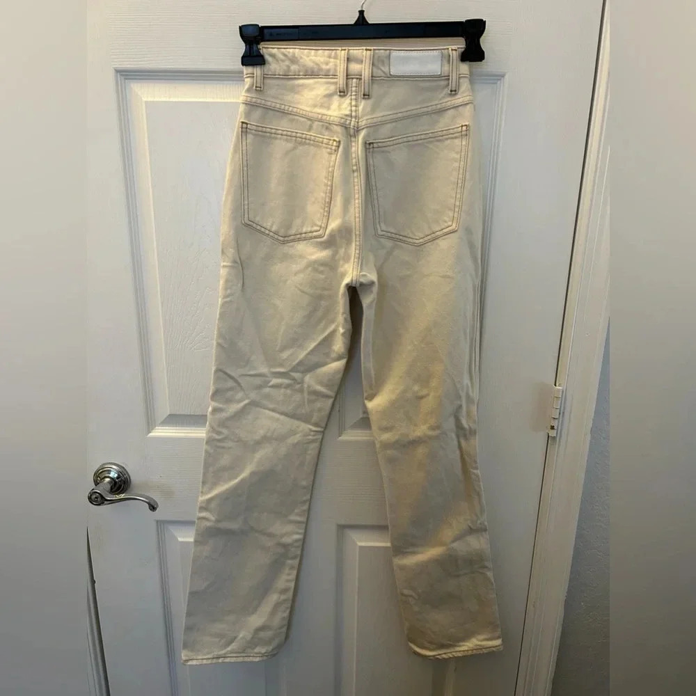 RE/DONE
70s Straight Leg Jeans - Picture 3 of 6